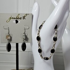 5 For $25 Jewelry Lot Bracelet And Earrings